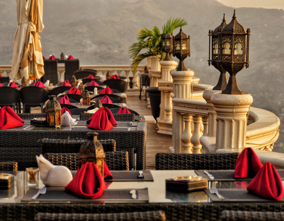The Country Lodge Hotel