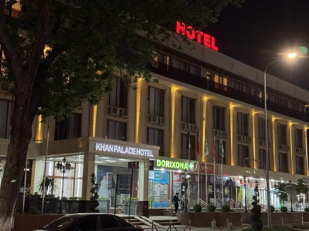 Khan Palace Hotel