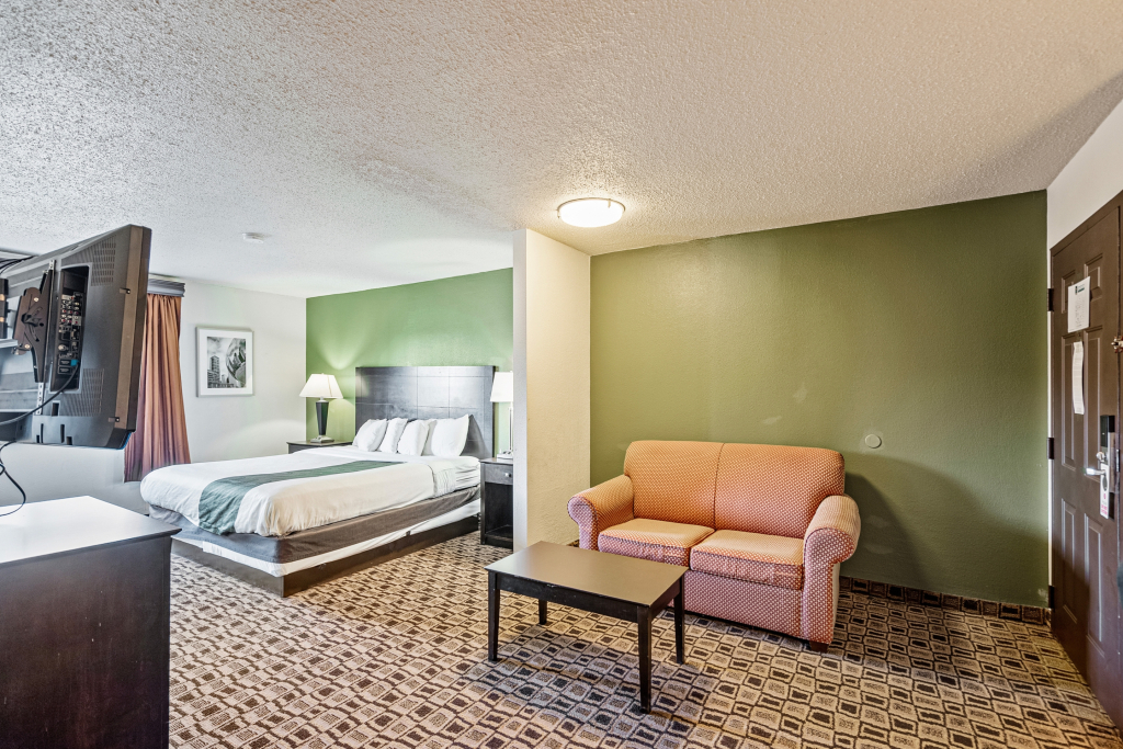 Coratel Plus Suites Wichita West Airport