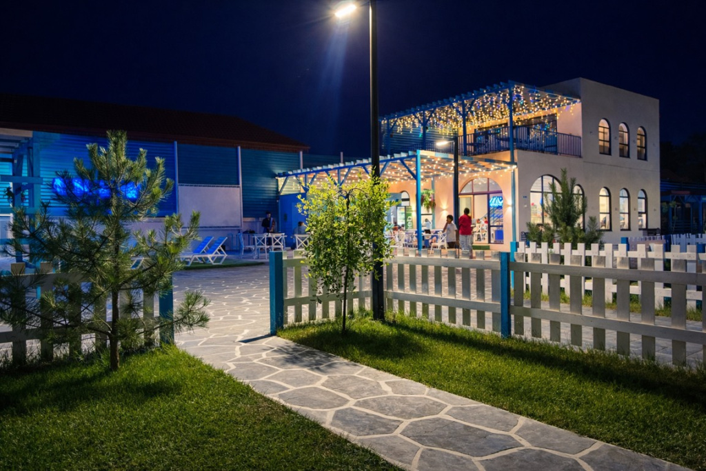 Отель Santorini Family Club