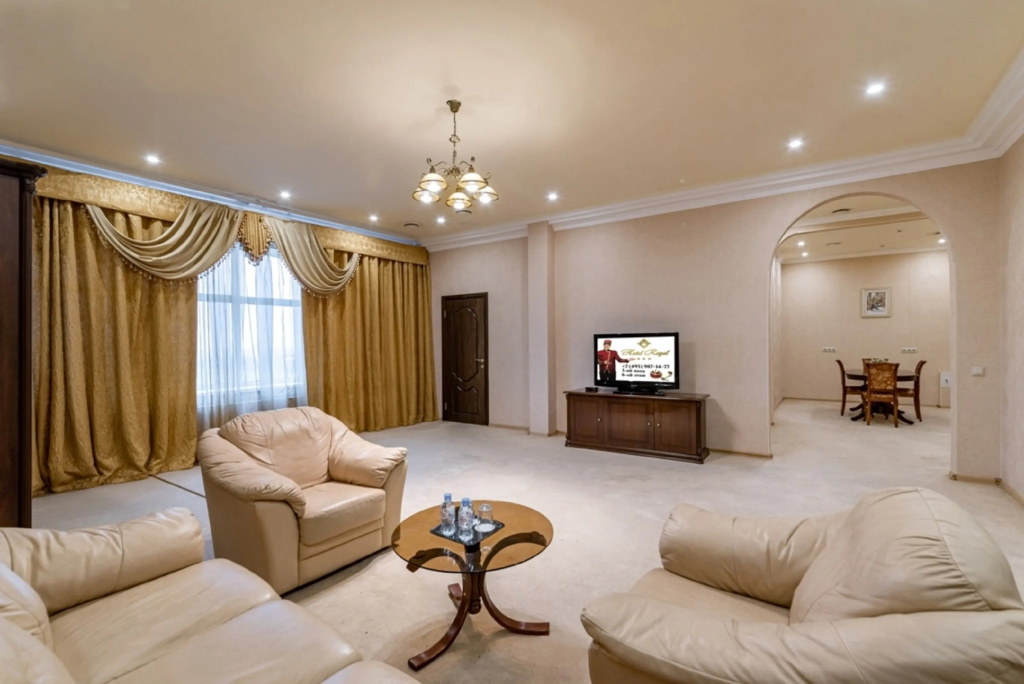 Royal Hotel