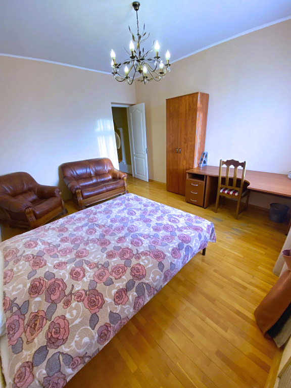 Квартира Большая трешка на Ершова 57Б