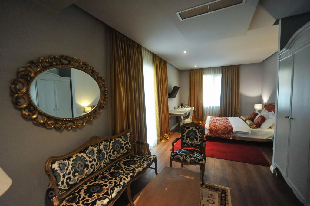 Classic Hotel