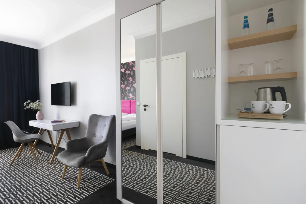 Апарт-отель LivInn Aparthotel