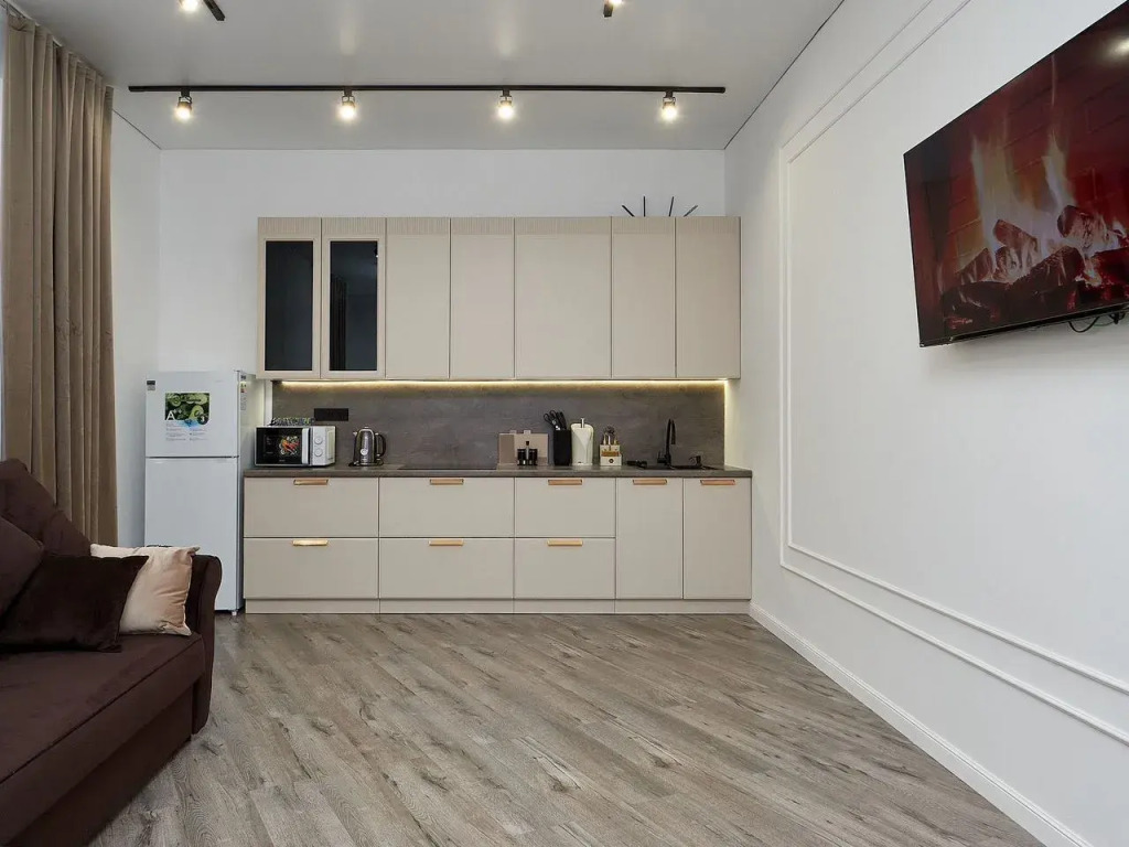 Квартира Mооn hоuse четырехкомнатная 123 м²
