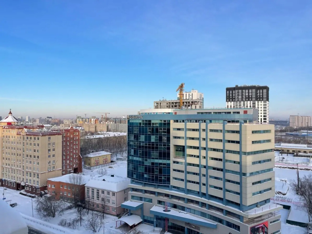 Квартира Просторная двухкомнатная для большой семьи