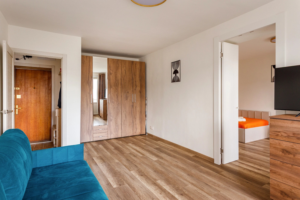 Moyo Babushkinskaya Flat