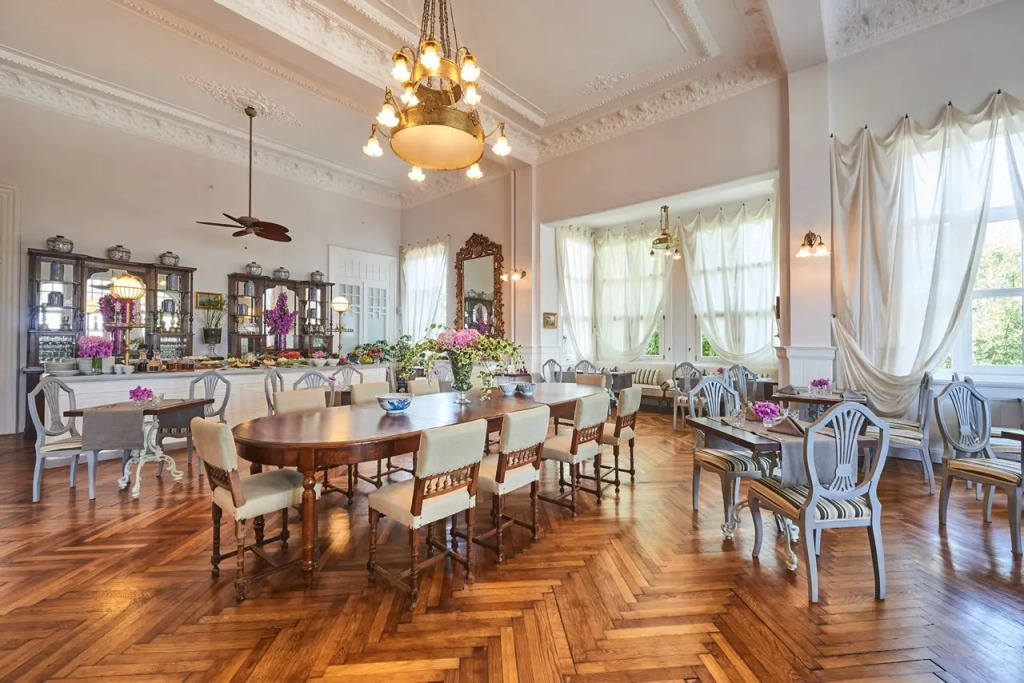 Отель Buyukada Splendid Palace