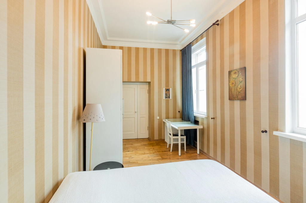 Апартаменты SpbStay Вознесенский 3/5