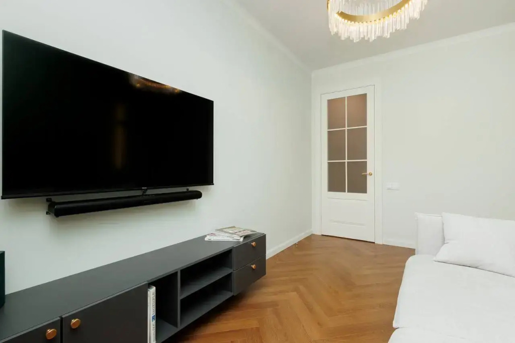 S Gusem V Innovatsii Flat
