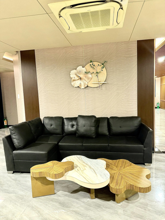 Skyport Hotel