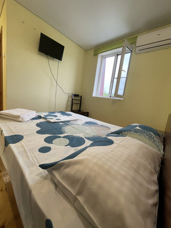 Amra Guest house