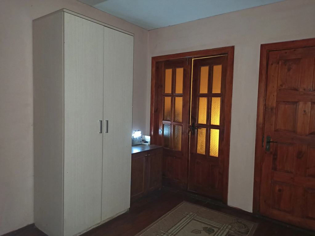 Hatnij Guest House