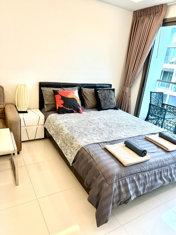Club Royal Wongamat by Pattaya Sunny Rentals