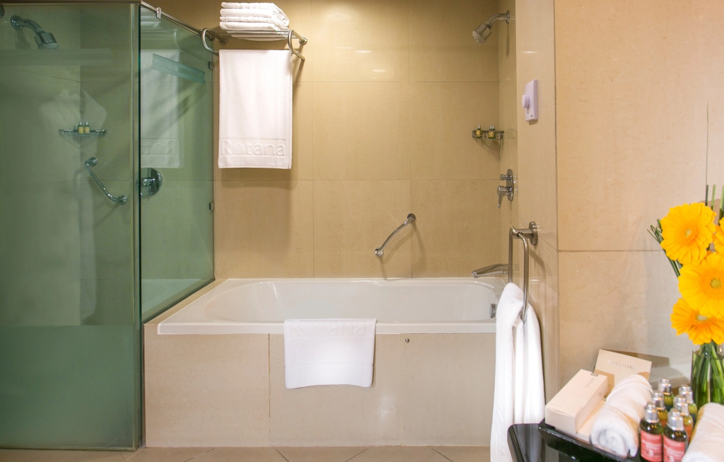 Roda Al Murooj Residences