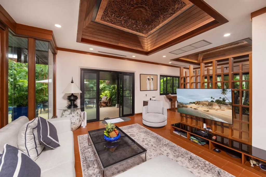 Вилла Meraya with Private Pool Near Nai Harn Beach