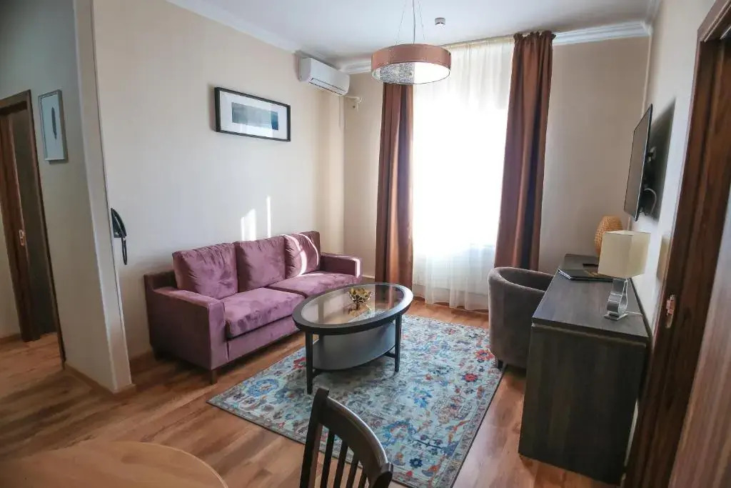 Infinity Plaza Hotel Block 2