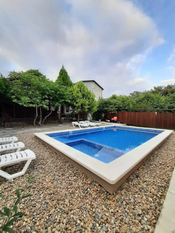 U Harlampyicha Guest House