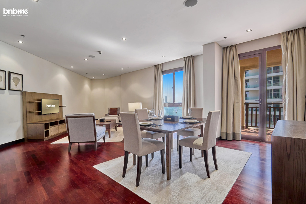 Апартаменты Bnbmehomes  Lux Living Redefined Palm Jumeirah - 507