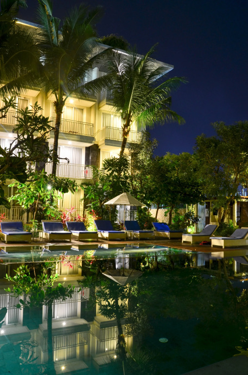 Отель The 101 Bali Fontana Seminyak