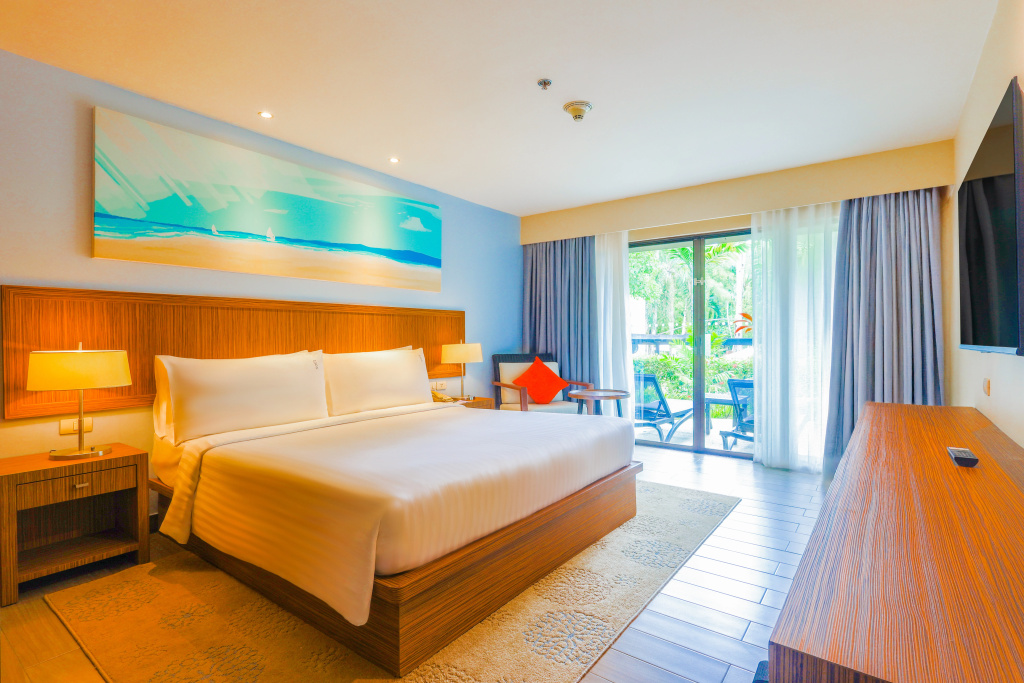 Holiday Inn Resort Phuket Surin Beach by IHG