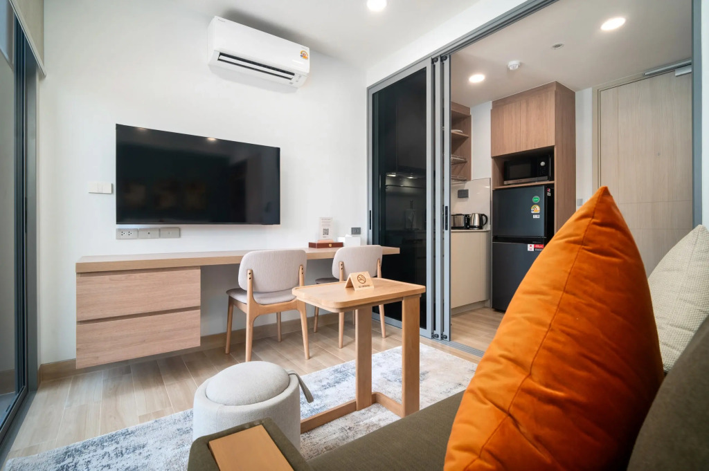 Skypark Celeste Building 5 in Laguna by Banyan Living