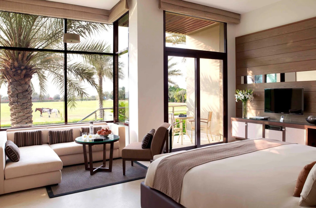 Отель Meliá Desert Palm