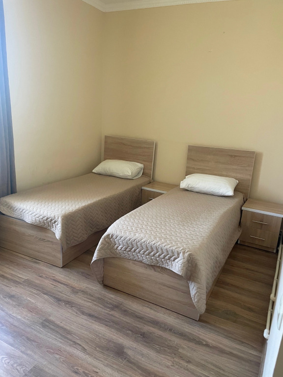 Decca Hotel