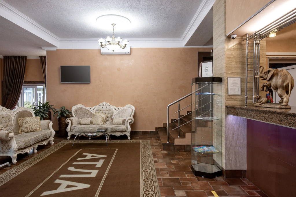 Отель Атлант