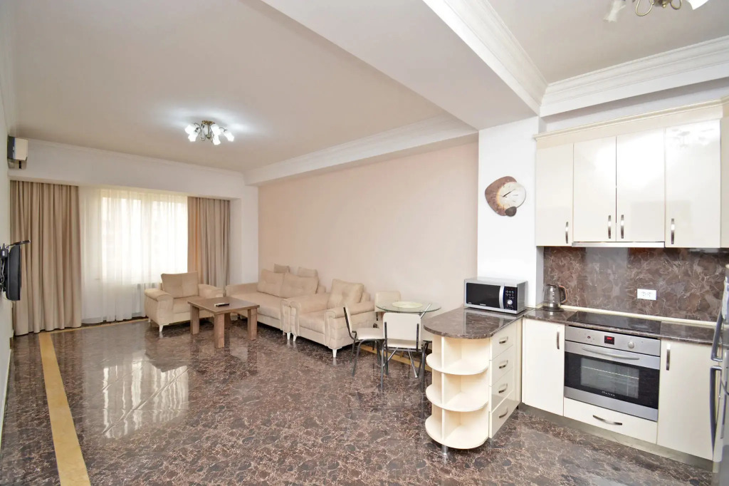 Квартира 2-к в новостройке, улица Павстоса Бюзанда, BU955