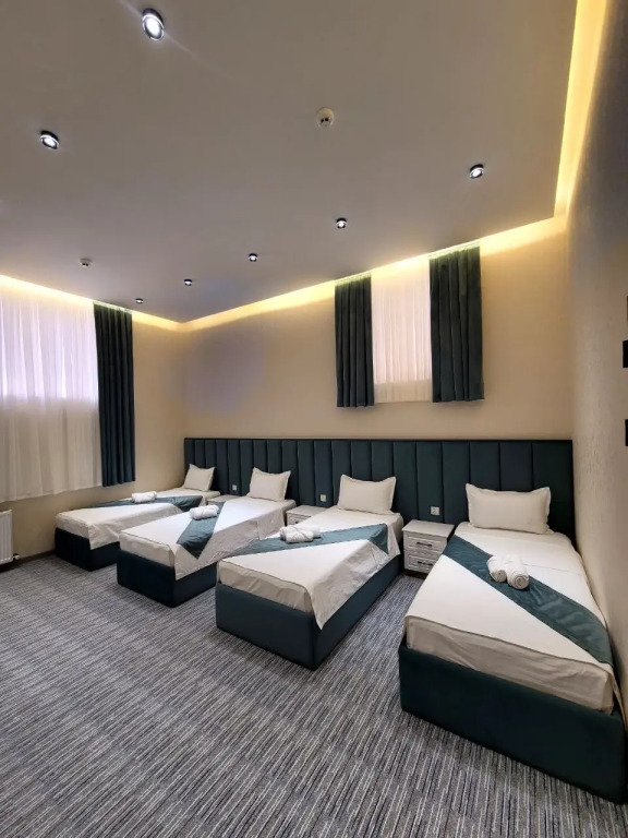 MIRON Hotel
