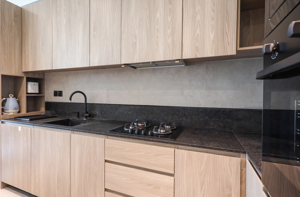 Апартаменты Elite LUX Holiday Homes - Luxurious 1BR Suite in Signature Livings JVC - Dubai