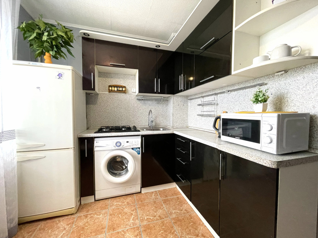 Квартира на Сивашской улице 4к4