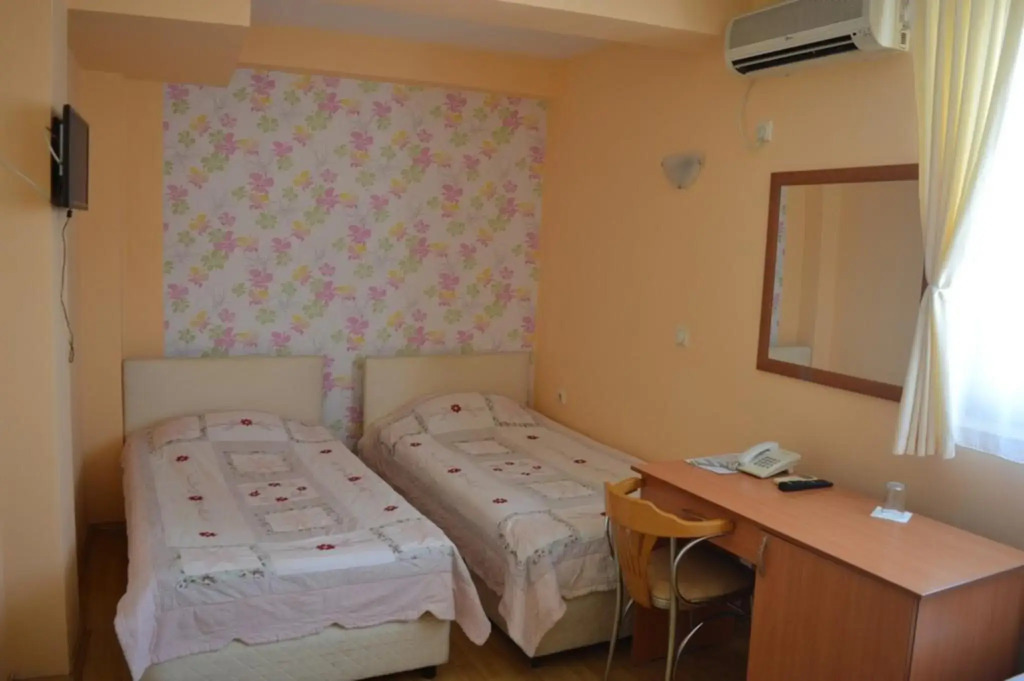 Vip Hotel