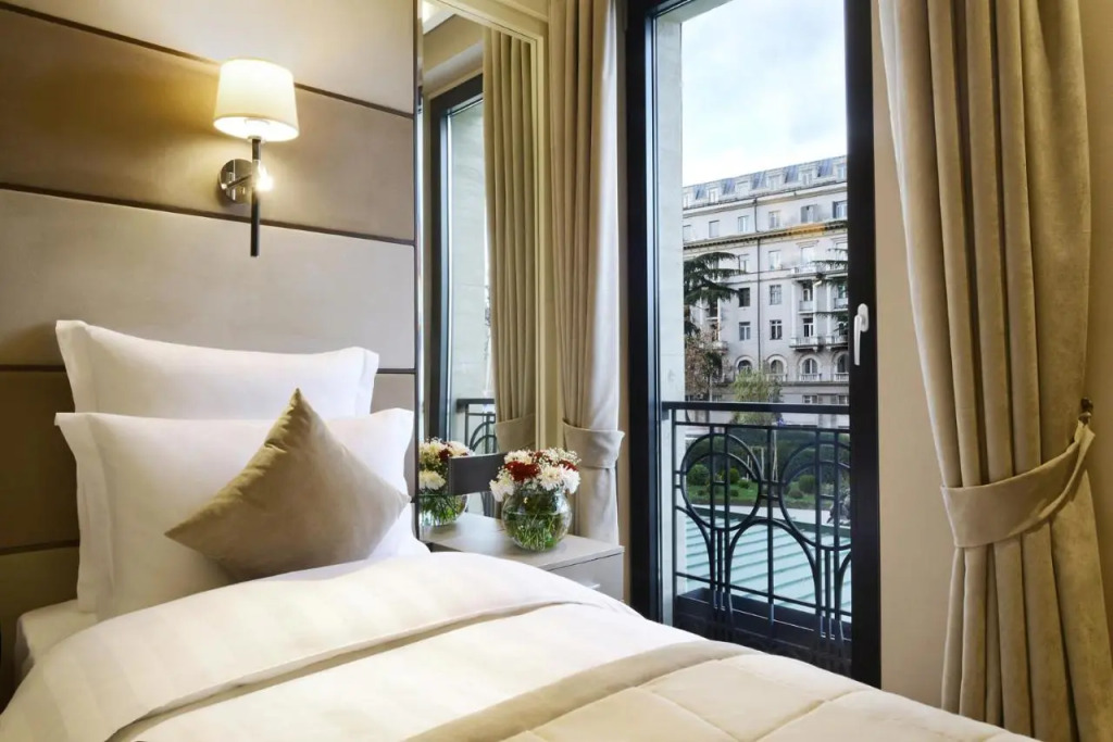 Ambassadori Tbilisi Hotel