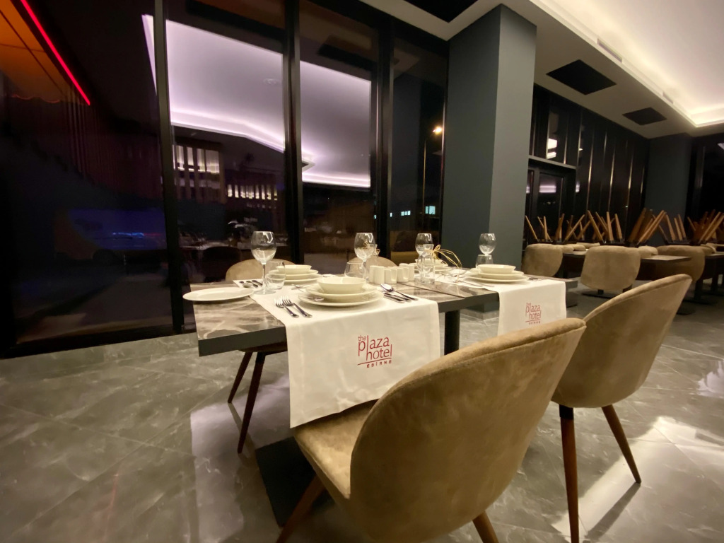 Отель The Plaza Hotel Edirne