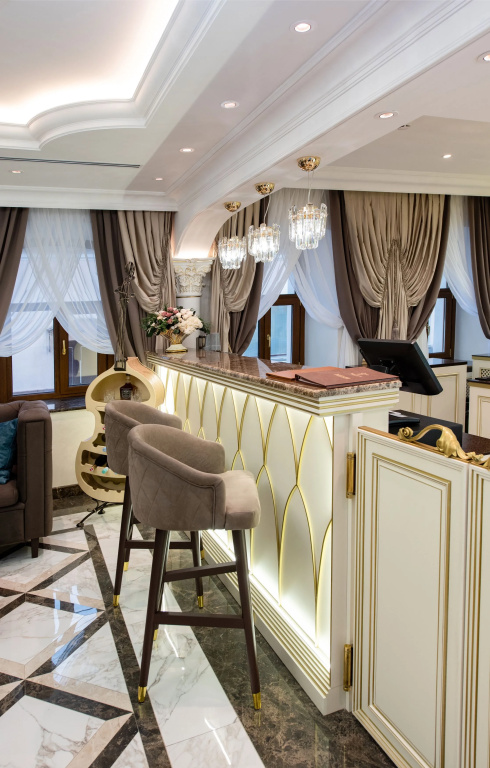 Magic Harp Hotel