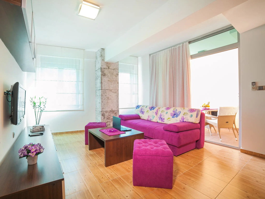 Apartments Raymond