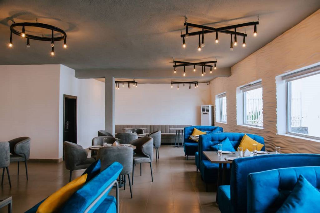 Отель Aries Suites