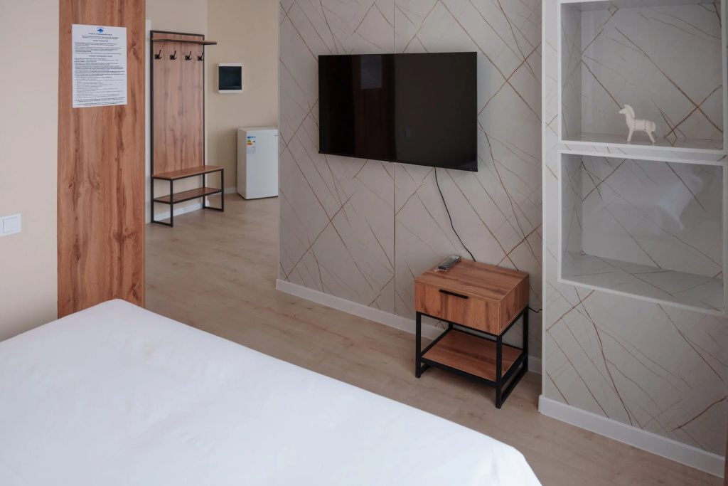 Отель Ton Azure Hotel
