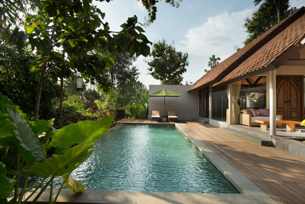 Отель Plataran Borobudur Resort and Spa
