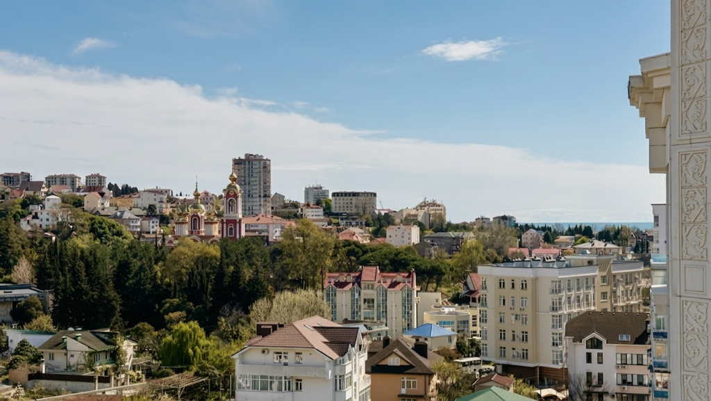 Квартира Уютная студия с бассейном и теннисным кортом на территории