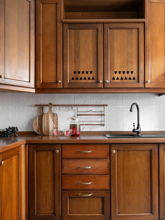 Квартира GM Apartments Стильная Трехкомнатная с лоджией на 1905 года