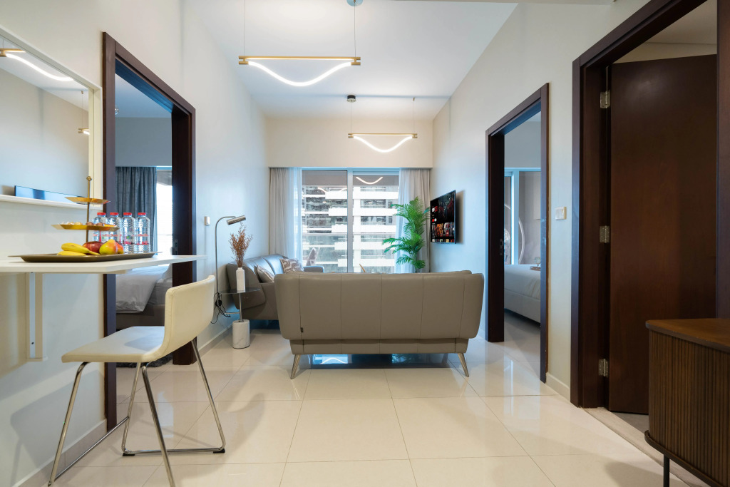 Апартаменты Keyrock Chic 2BR Escape Pool & Lake View