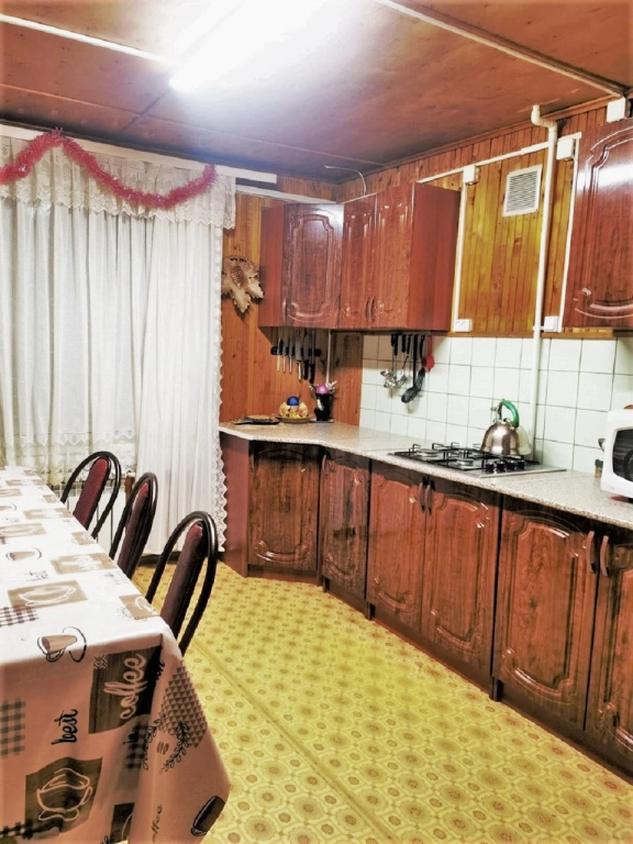 Коттедж с камином и баней у озера