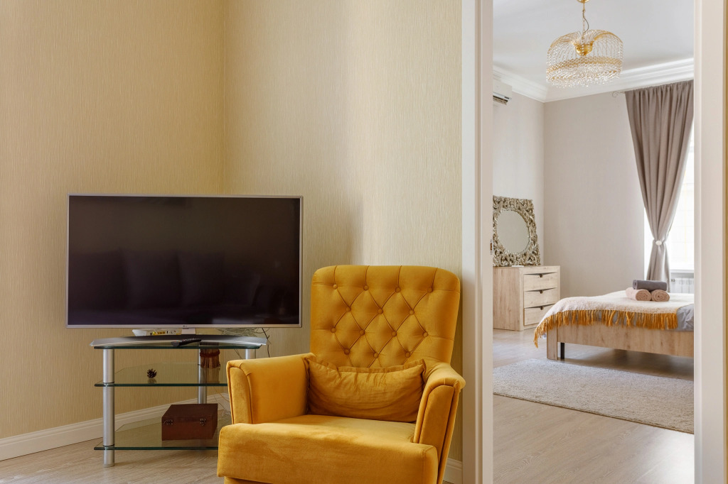 Luchshaya Kvartira with 3 bedrooms near Kremlin
