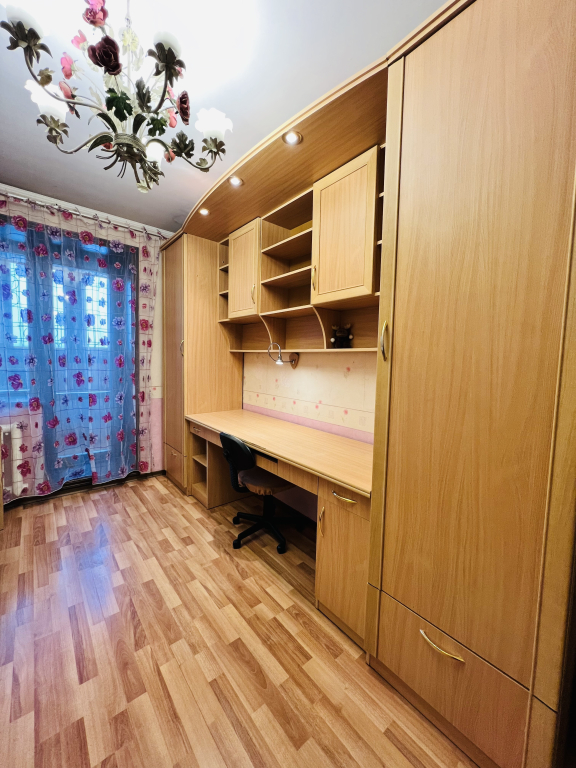 Квартира Трехкомнатная СКК им. В.Блинова