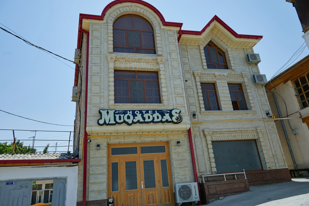 Muqaddas Hotel