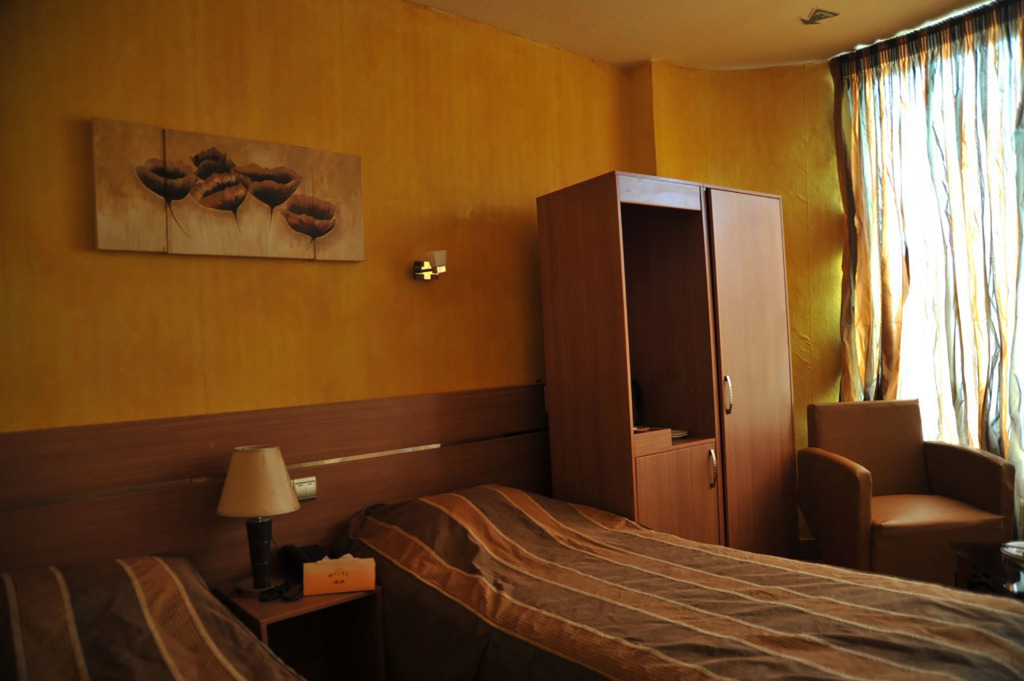 Malek Hotel