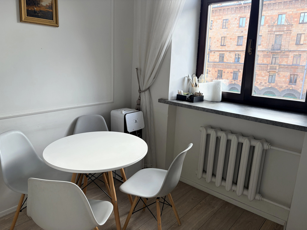 Квартира на сутки в центре Минска LuxHouse 2+2+1